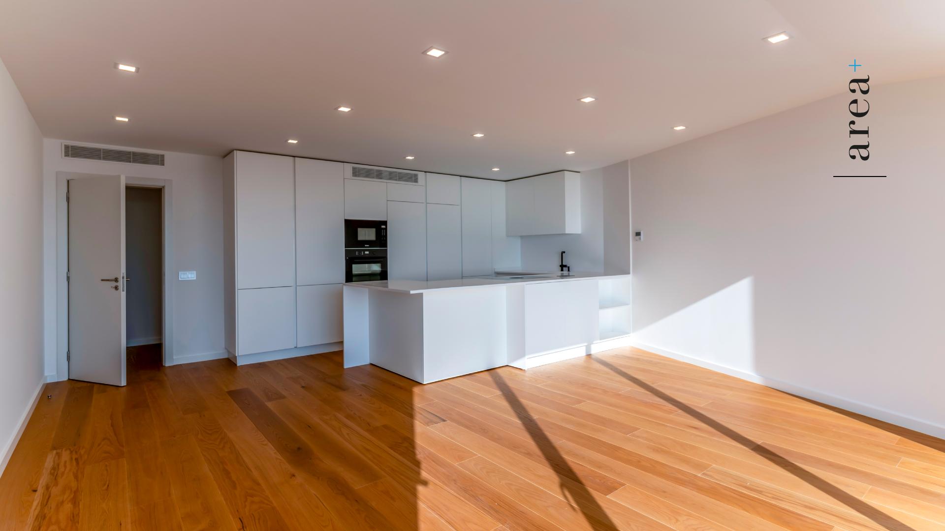 Lofts da Foz | Balcony Loft A06